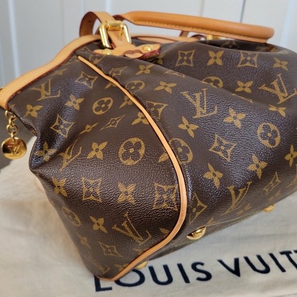 💕DISCONTINUED Very Rare LOUIS VUITTON Tivoli GM Monogram - Picture 12 of 16
